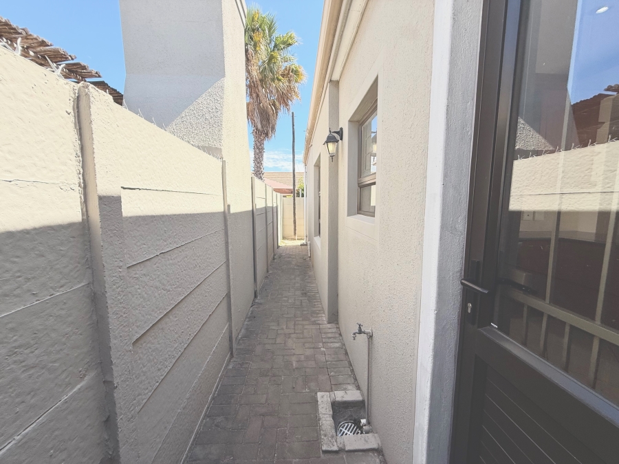 3 Bedroom Property for Sale in Blouberg Rise Western Cape